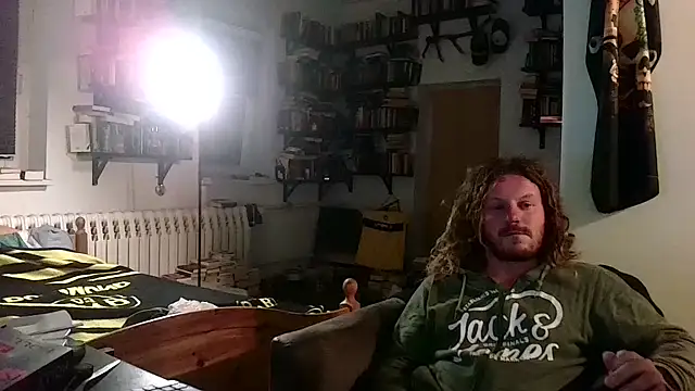 Snapshot of sunr1sa chatting on September 24, 4:05 am sunr1sa online show from September 24, 4:05 am