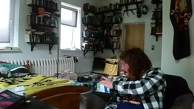 Snapshot of sunr1sa chatting on September 27, 6:29 am sunr1sa online show from September 27, 6:29 am