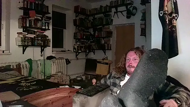 Snapshot of sunr1sa chatting on November 7, 5:13 pm sunr1sa online show from November 7, 5:13 pm