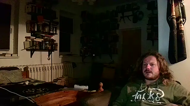 Snapshot of sunr1sa chatting on November 18, 10:25 pm sunr1sa online show from November 18, 10:25 pm