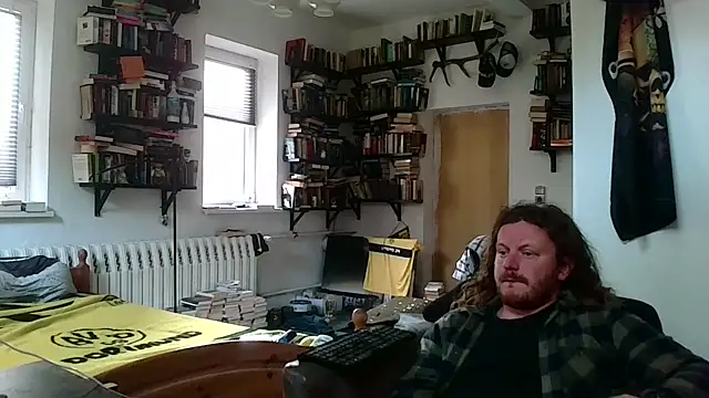 Snapshot of sunr1sa chatting on November 19, 2:39 pm sunr1sa online show from November 19, 2:39 pm