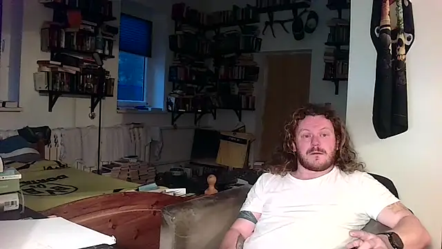 Snapshot of sunr1sa chatting on November 24, 6:35 am sunr1sa online show from November 24, 6:35 am