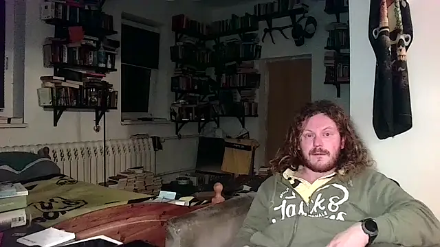 Snapshot of sunr1sa chatting on December 3, 5:15 am sunr1sa online show from December 3, 5:15 am