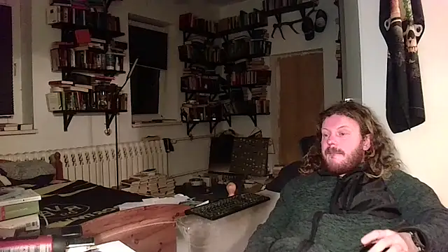 Snapshot of sunr1sa chatting on December 17, 6:08 am sunr1sa online show from December 17, 6:08 am