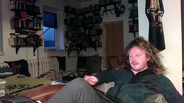 Snapshot of sunr1sa chatting on December 21, 6:53 am sunr1sa online show from December 21, 6:53 am