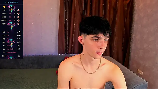 Aaron Boom online show from September 20, 1:17 am