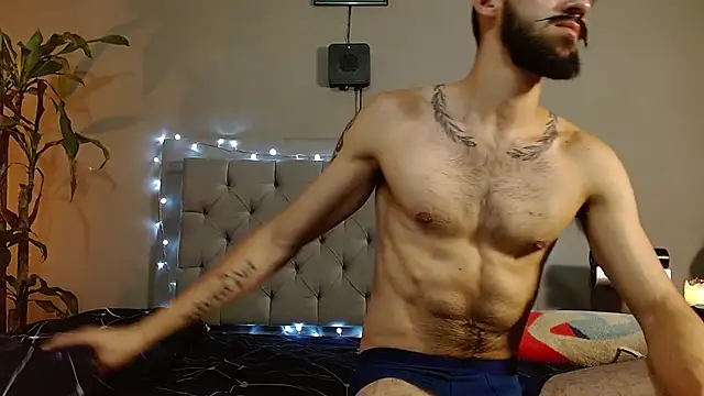 Mr WhiteCock online show from January 13, 10:03 pm