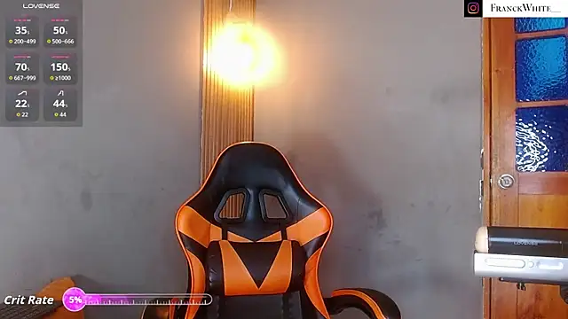 Mr WhiteCock online show from May 28, 2:58 pm