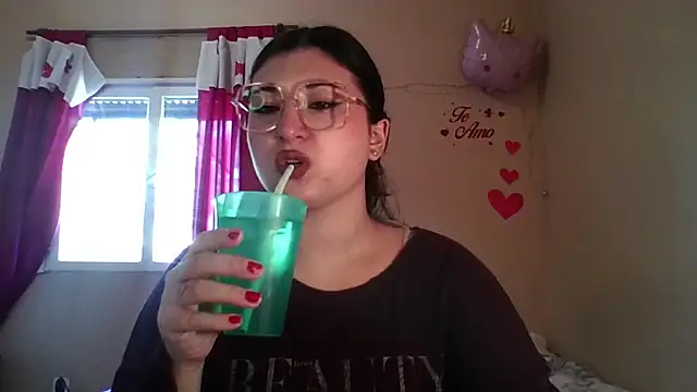 imsohornydacom online show from March 12, 5:52 pm