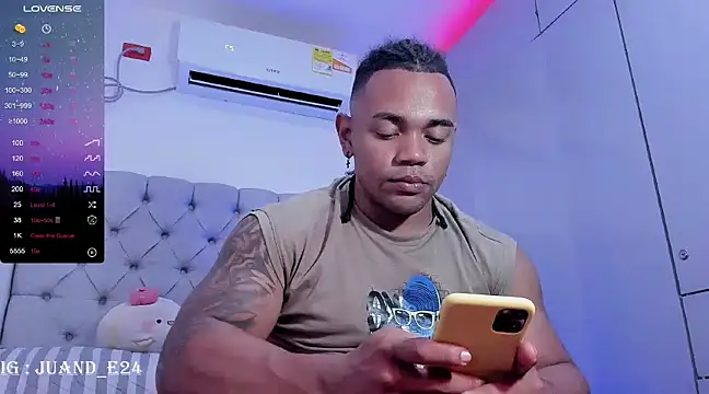 juande 24 online show from February 20, 4:28 am