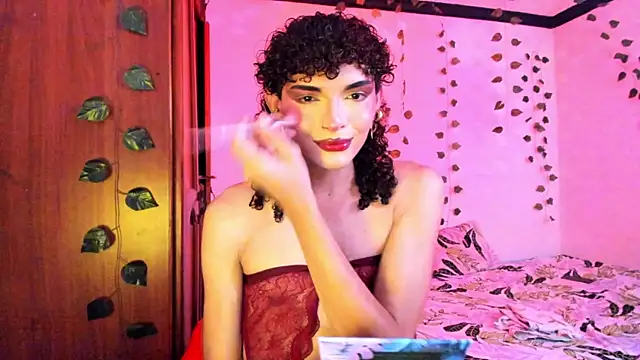 lucianromero online show from September 22, 4:36 am