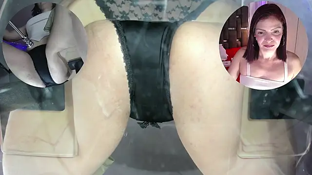 KatteMoss online show from November 20, 8:30 pm