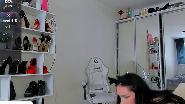 Snapshot of MaryVegas69 chatting on November 24, 11:10 am MaryVegas69 online show from November 24, 11:10 am