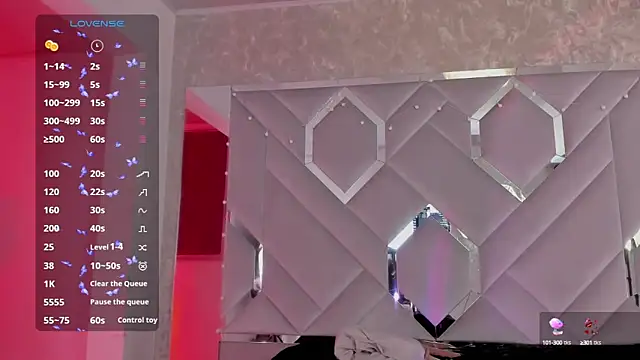 Snapshot of Sara_Foxx1 chatting on January 17, 4:28 am Sara Foxx1 online show from January 17, 4:28 am