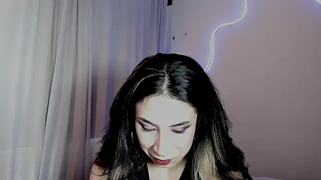 Sara Foxx1 online show from July 4, 8:48 pm