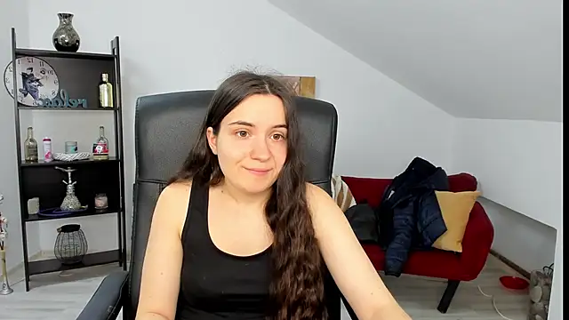 Snapshot of MelissaWiliam chatting on April 27, 11:19 am MelissaWiliam online show from April 27, 11:19 am