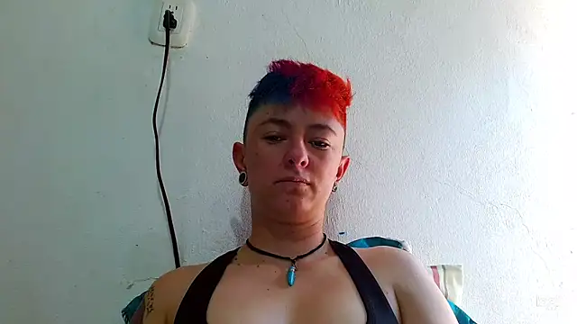 tomboyblue online show from January 21, 3:21 pm