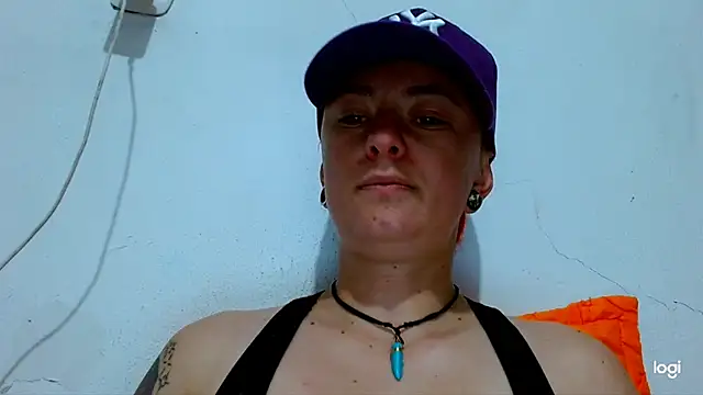 tomboyblue online show from January 24, 10:11 am