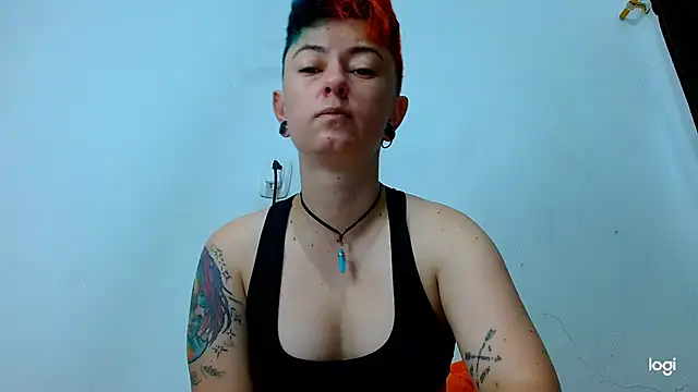 tomboyblue online show from February 5, 12:49 pm