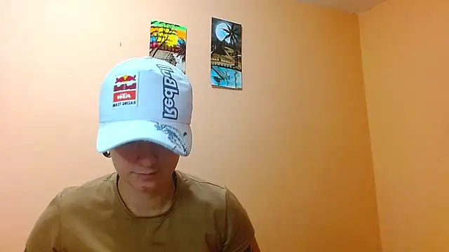 tomboyblue online show from July 25, 5:32 pm