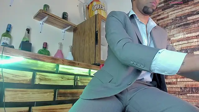 Paolo johnson online show from November 6, 11:33 am