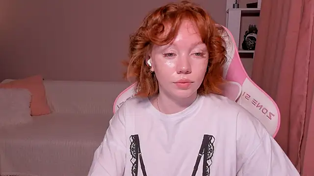 foxyMistrees online show from January 18, 11:44 pm