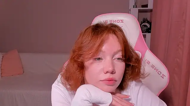 foxyMistrees online show from January 28, 2:53 am