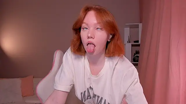 foxyMistrees online show from February 28, 12:54 am
