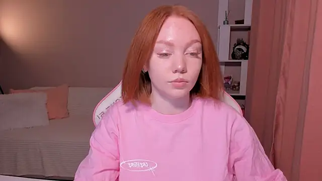 foxyMistrees online show from March 1, 12:39 am