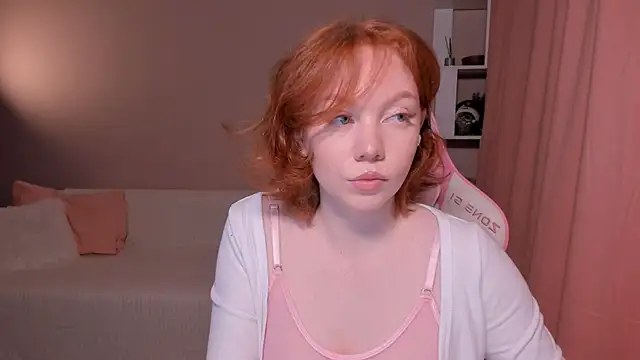 foxyMistrees online show from March 8, 12:11 am