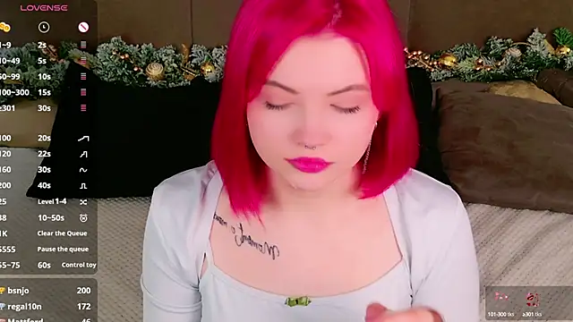 Lisa Adam online show from December 15, 7:13 am