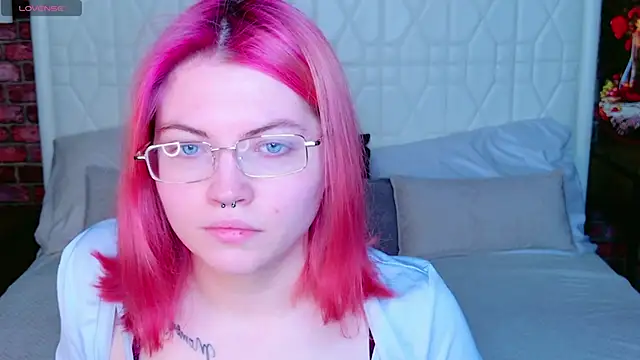 Lisa Adam online show from February 25, 4:03 am