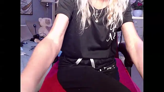 HornyMilf 555 online show from October 1, 11:38 am