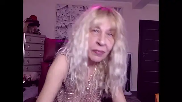 HornyMilf 555 online show from October 9, 1:20 pm