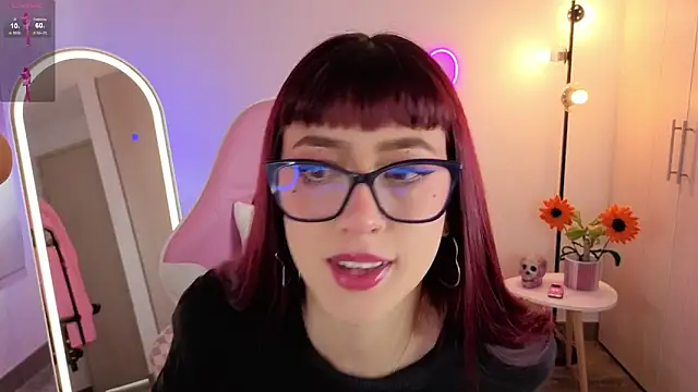 Snapshot of violet_ch chatting on June 13, 8:29 pm violet ch online show from June 13, 8:29 pm