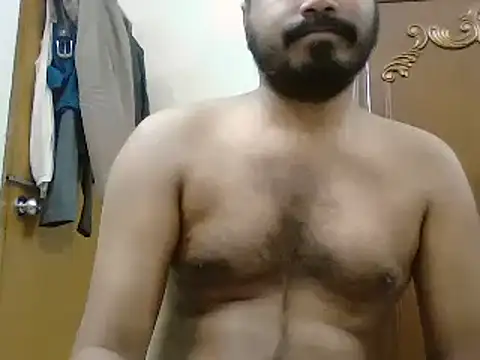 desiboyasif online show from November 4, 6:07 pm