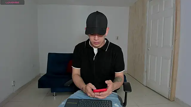 Ares Johnson online show from September 23, 11:24 am