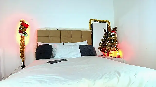 PaoL22 online show from December 31, 10:56 pm