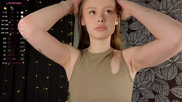 TaraSims online show from February 6, 11:15 pm