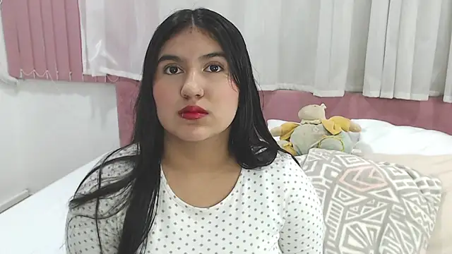 LexiiBloom online show from February 23, 11:11 am
