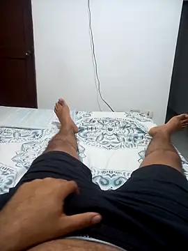 bonehur online show from March 17, 5:22 am