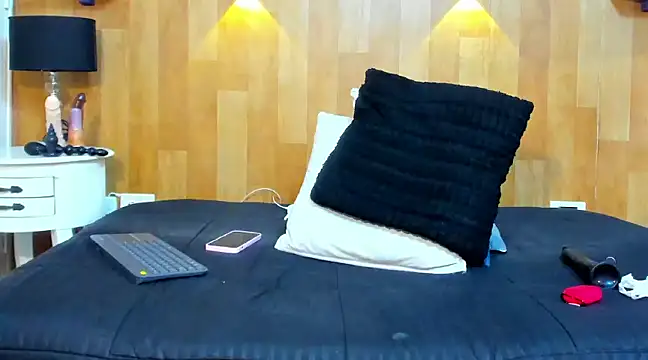 marianaa90 online show from January 20, 10:04 pm