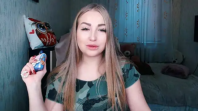  KittyBoo online show from January 8, 8:16 am