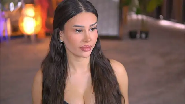 Snapshot of EvaZane chatting on January 30, 9:25 am EvaZane online show from January 30, 9:25 am