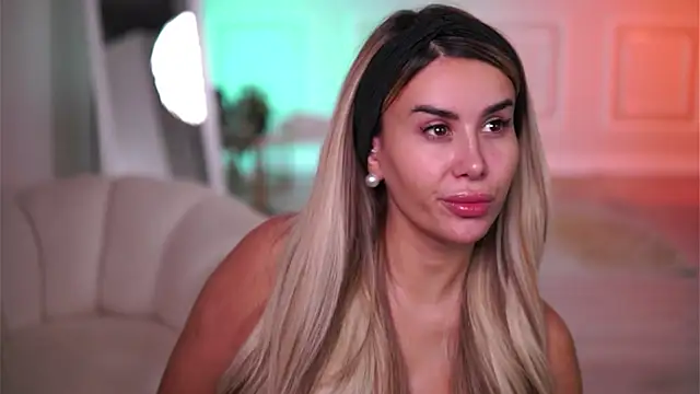 EvaZane online show from November 29, 10:02 pm