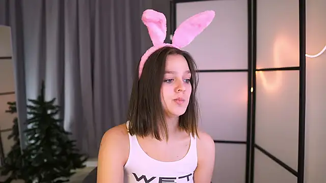 Addelin Moon online show from December 2, 3:36 pm