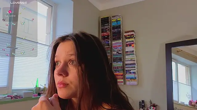 Addelin Moon online show from July 6, 5:04 pm