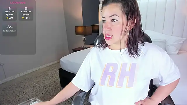 vanity sex online show from December 6, 11:44 am