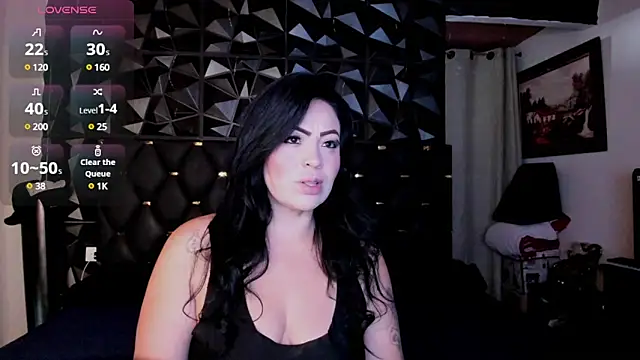 charlottemeyerr online show from January 1, 6:06 pm