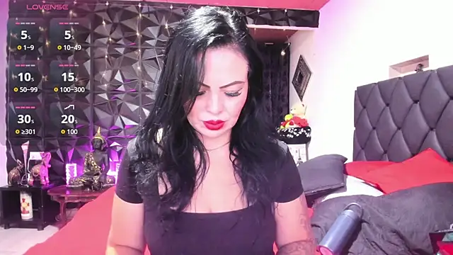 charlottemeyerr online show from September 8, 7:46 pm